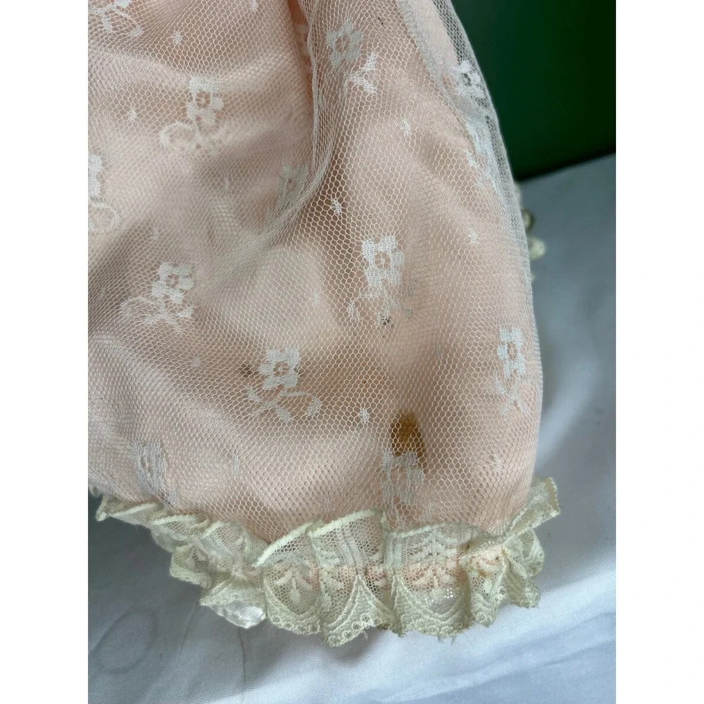 Vintage Porcelain Collector Doll Peach Lace Victorian Dress Auburn Hair Green